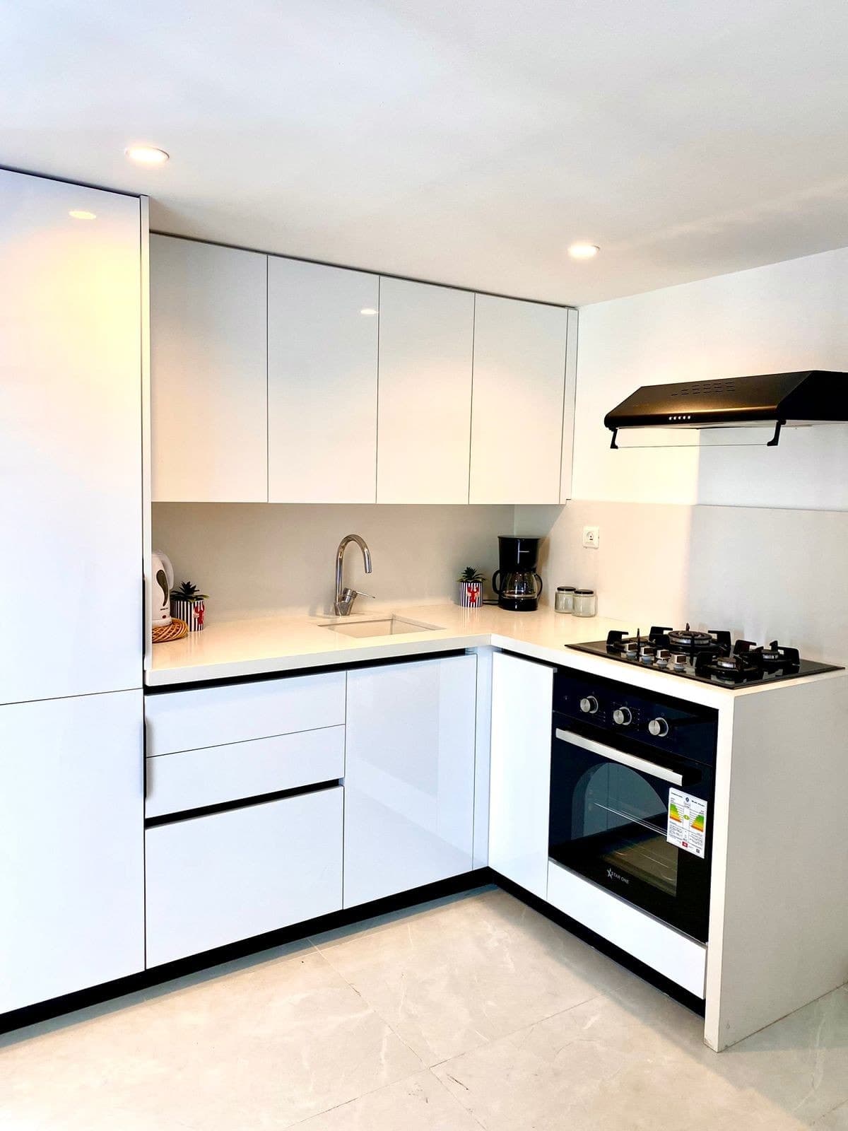 Vue Mer à Couper le Souffle – Appartement S+2 - image 9