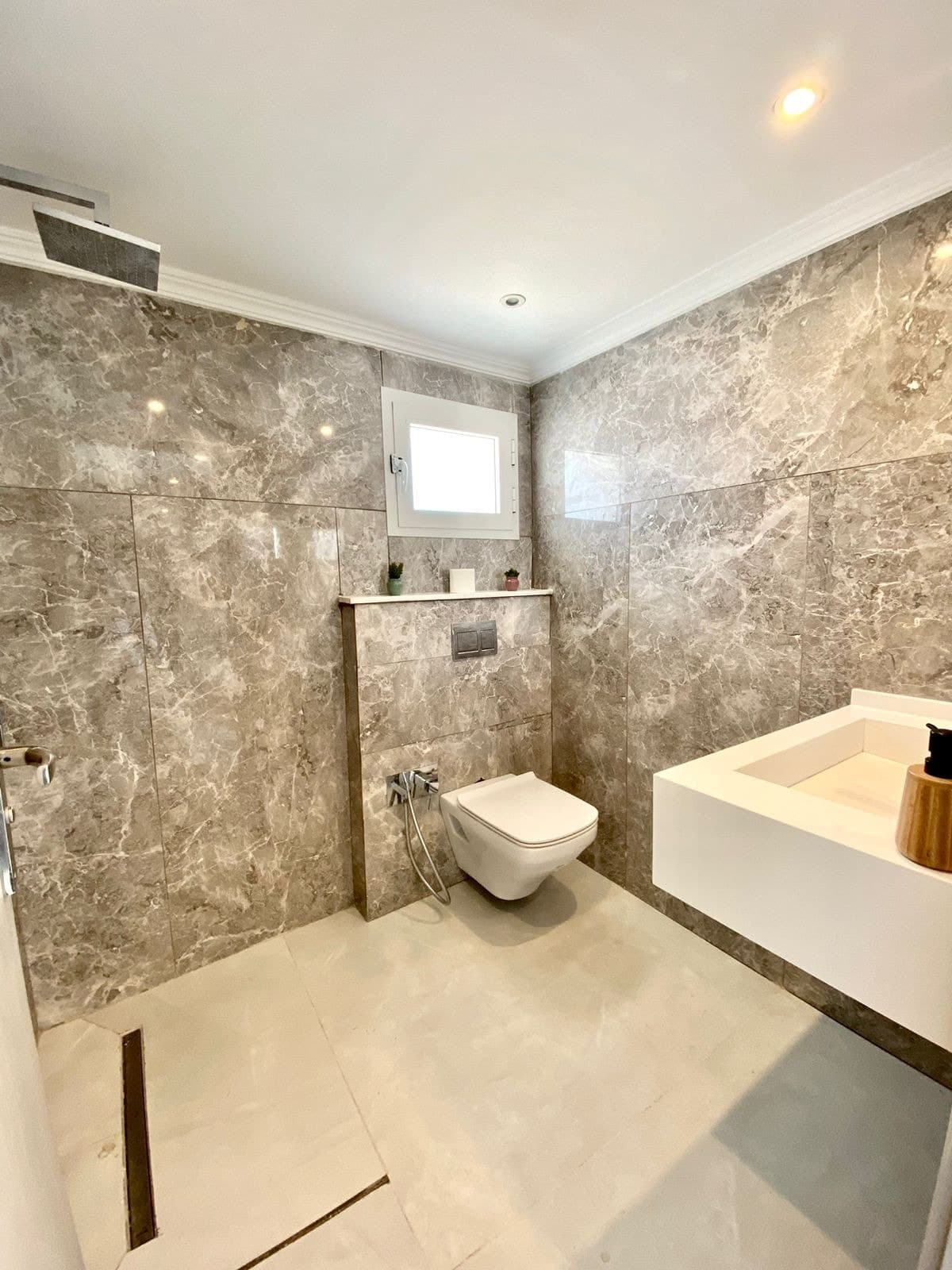 Vue Mer à Couper le Souffle – Appartement S+2 - image 20
