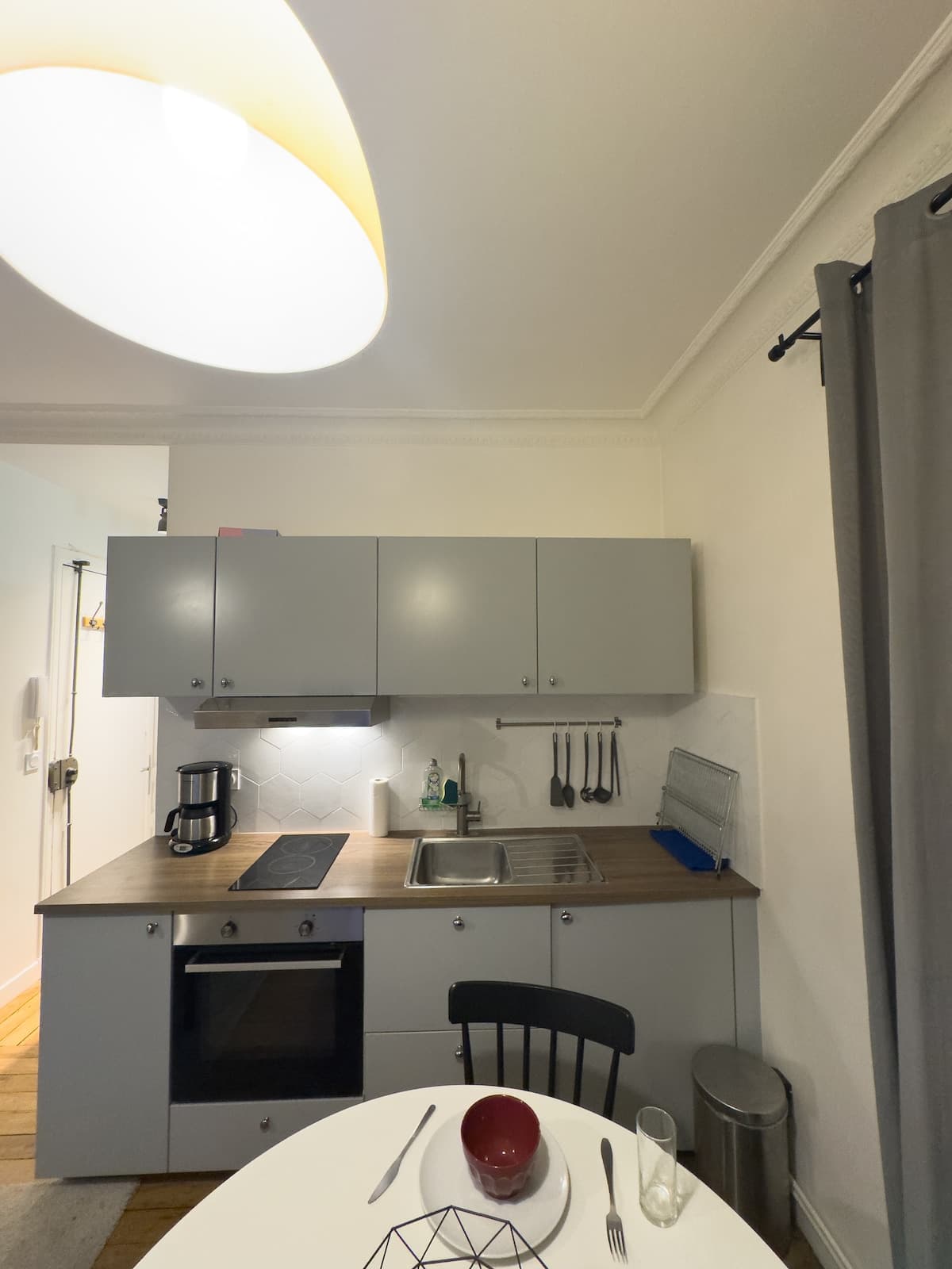 Petit cocon au cœur du 18ème arrondissement - image 7