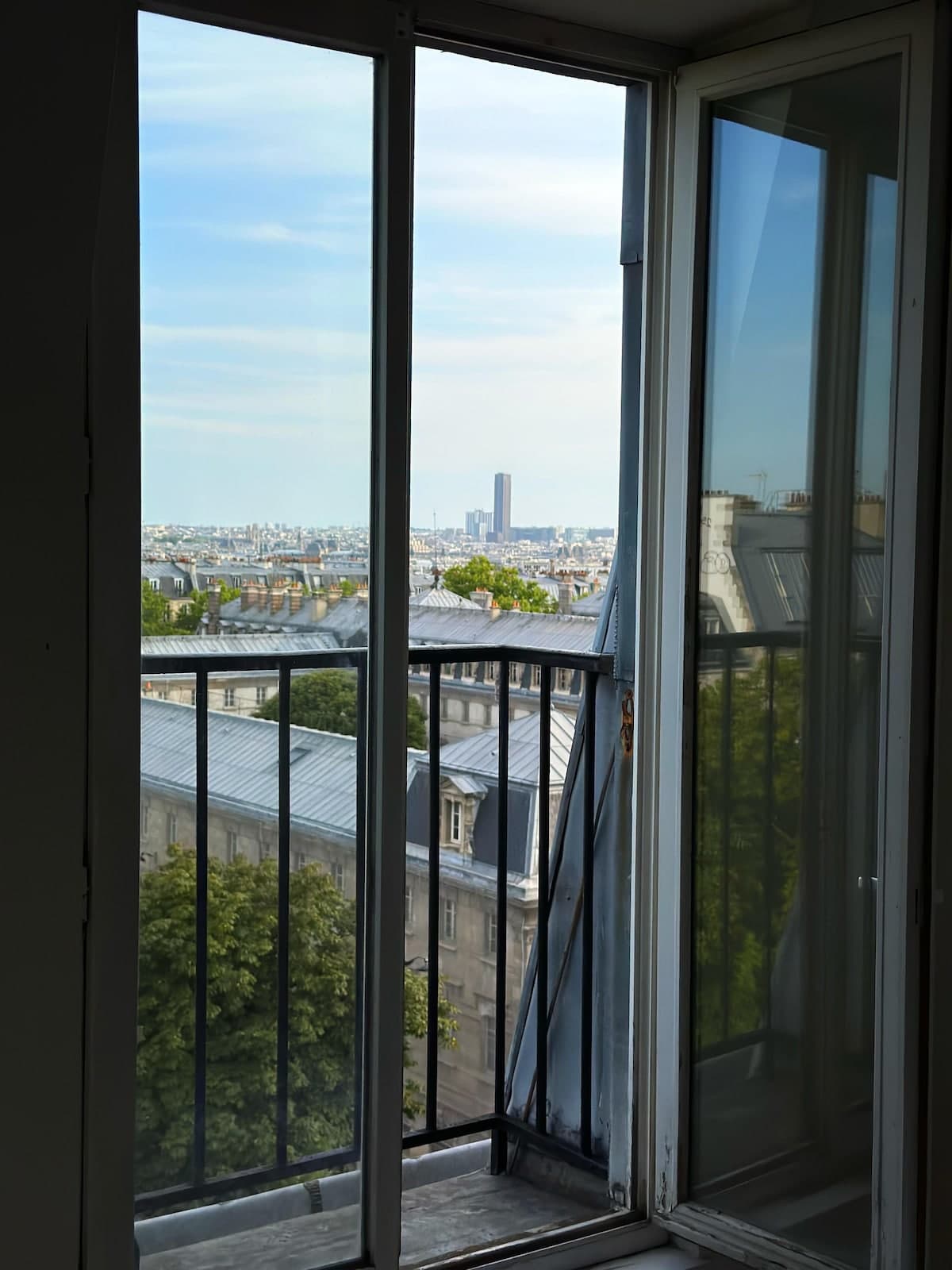 L’Instant Montmartre –Vue Sacré Cœur & Tour Eiffel - image 17